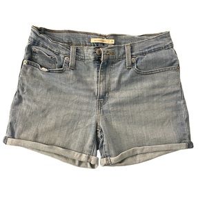 Levi’s mid-length shorts. Size 29.